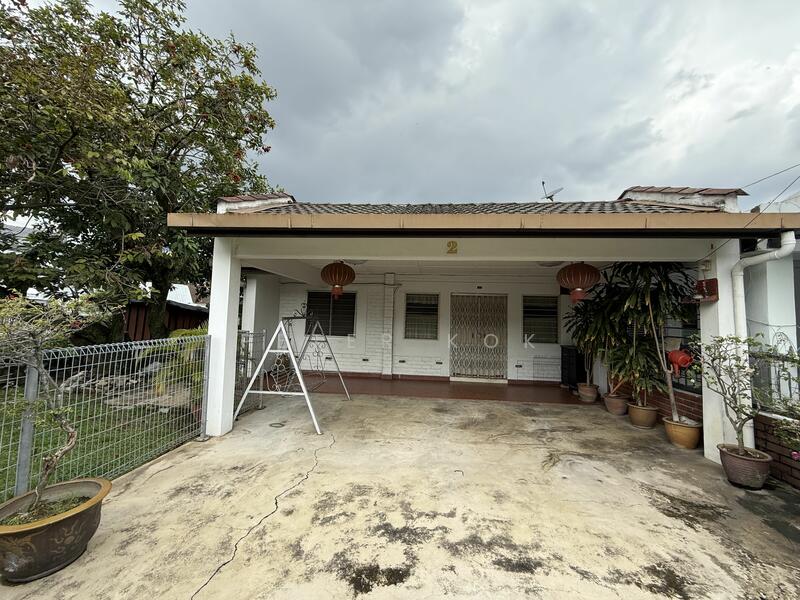 For Sale - Seksen 8 Section 8 Petaling Jaya