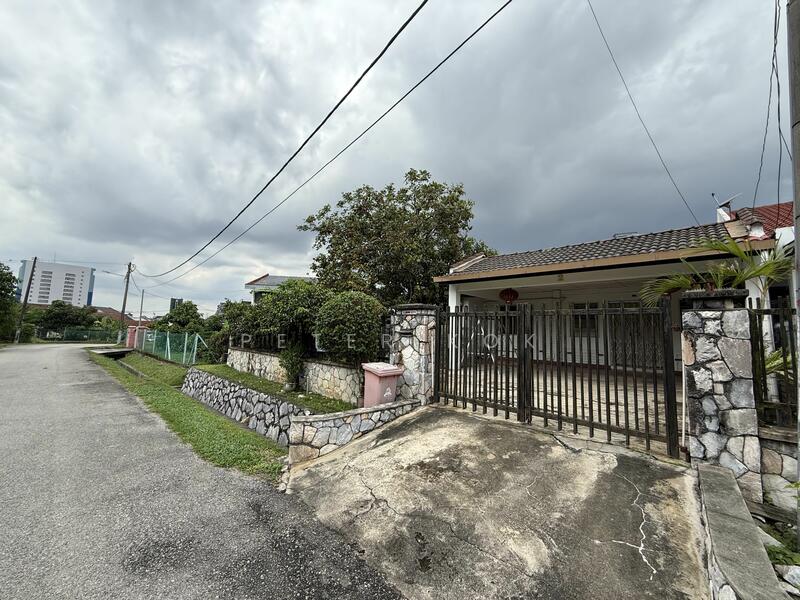 For Sale - Seksen 8 Section 8 Petaling Jaya