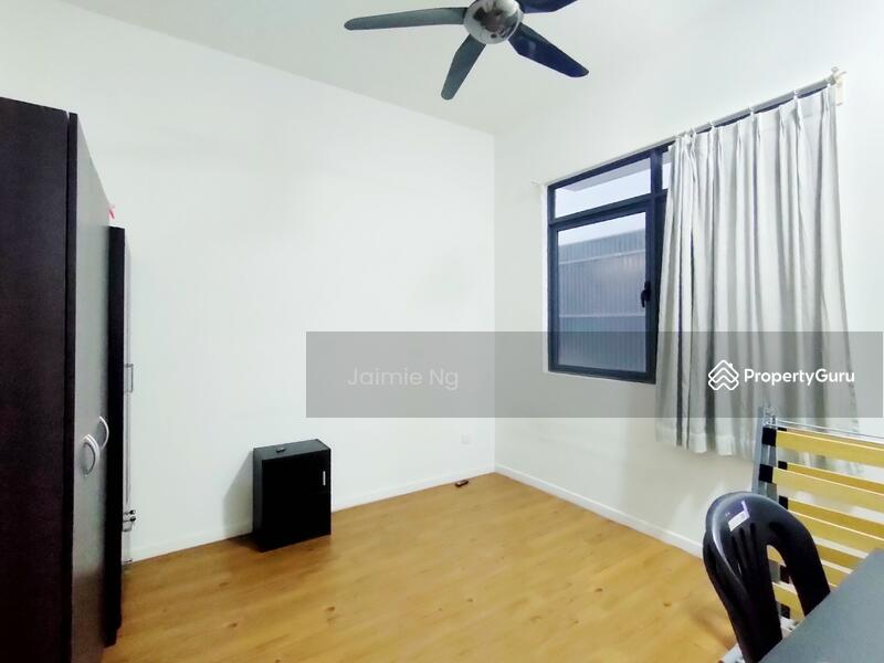 For Rent - Paramount Utropolis
