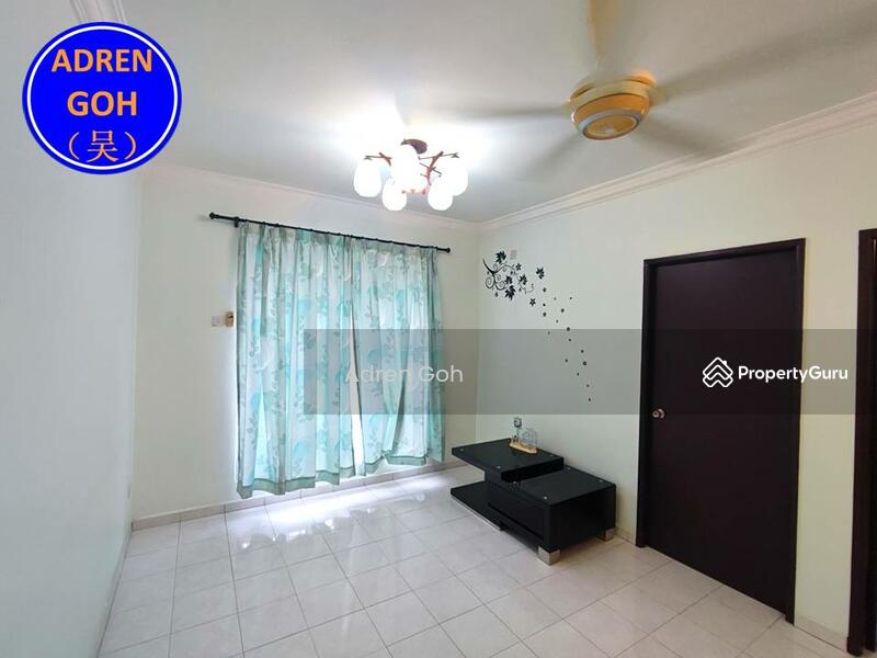 For Rent - Relau Vista Apartment
