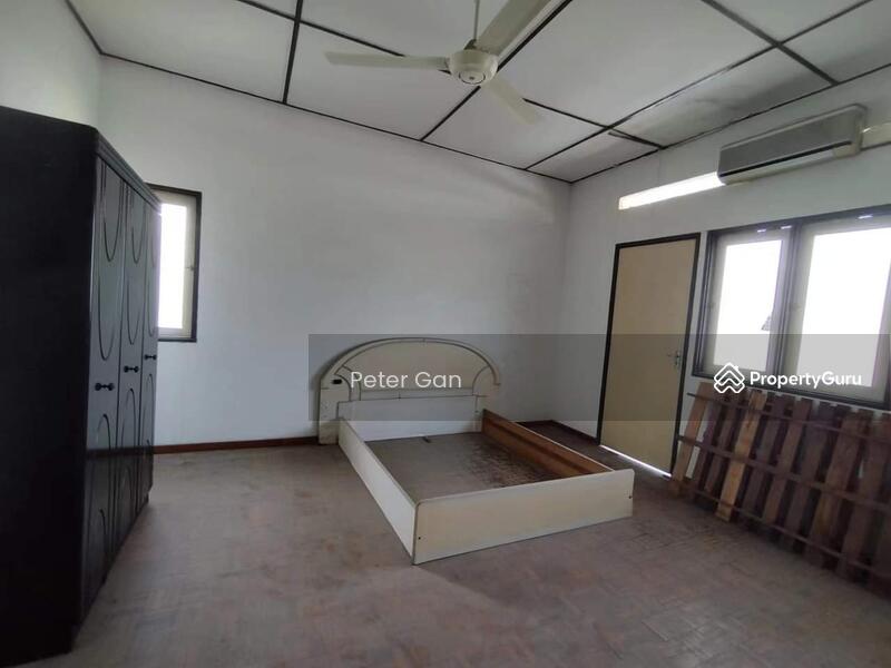 Untuk Dijual - HALAMAN PENGKALAN INDAH