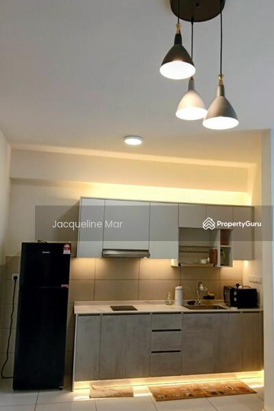 For Rent - Emerald 9
