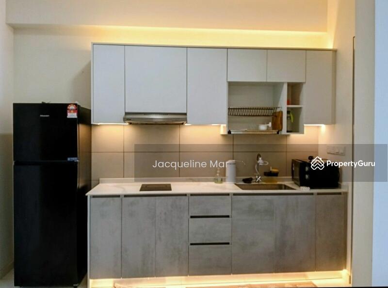 For Rent - Emerald 9