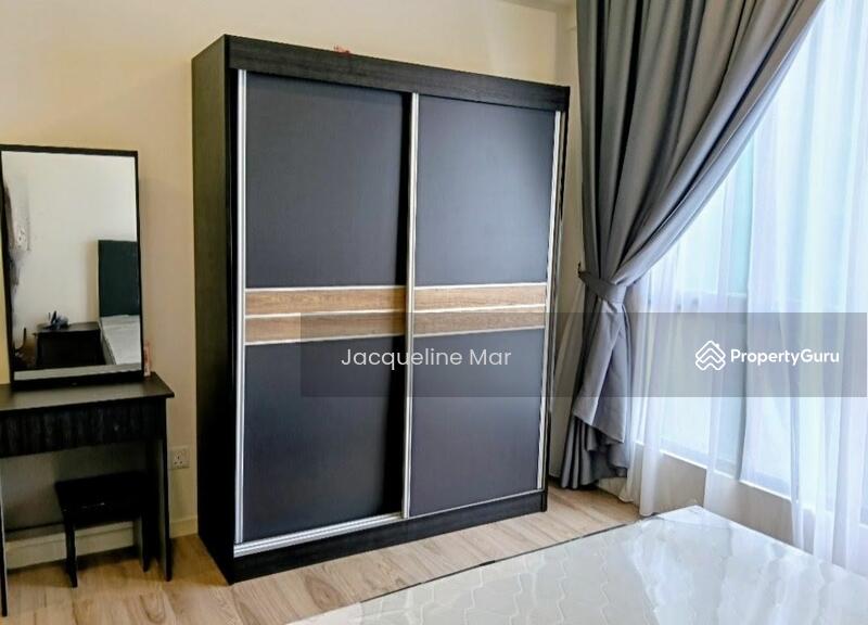 For Rent - Emerald 9