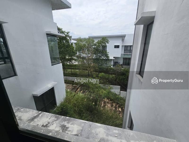 Untuk Dijual - Jade Hills