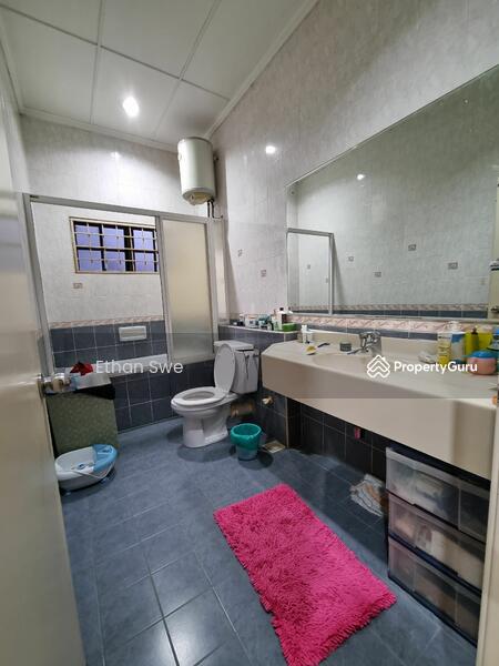 Untuk Dijual - Semi-D house at Sungai Buloh