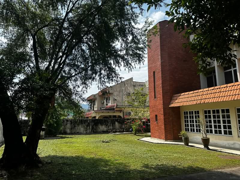 For Sale - Bungalow at Ampang