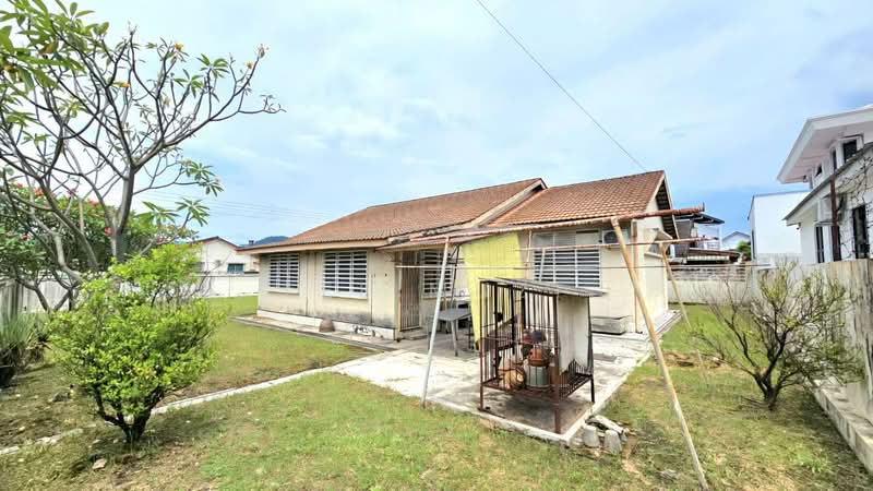 Bungalow for Sale in Taman Canning (Ipoh) - Lee Muzi - PropertyGuru.com.my