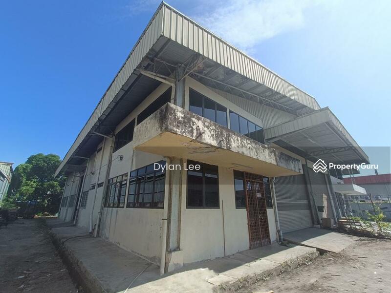 Untuk Disewa - 1.5 Storey Industrial Semi-Detached Factory @ Tmn Industri Makmur Kulim To Let