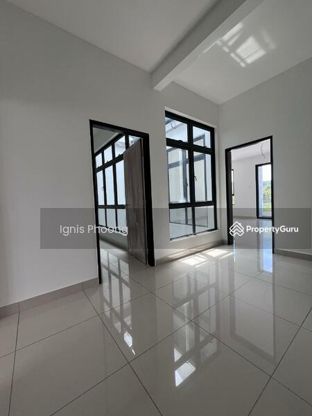 For Sale - New Superlink House at Machang Bubok