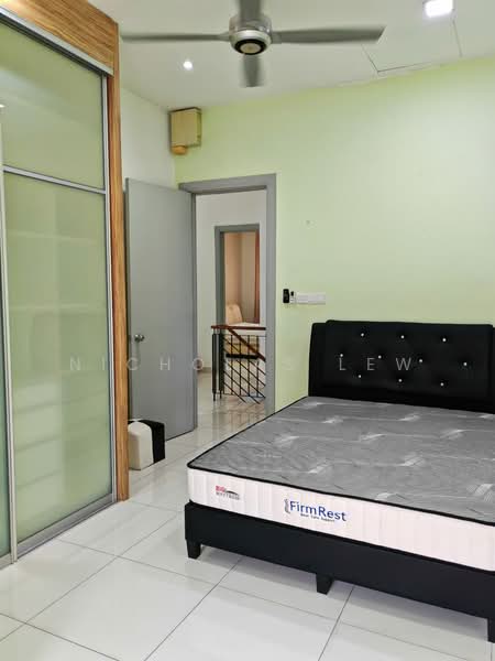2-storey Terraced House for Sale in Serdang (Seri Kembangan) - Nicholas Lew - PropertyGuru.com.my