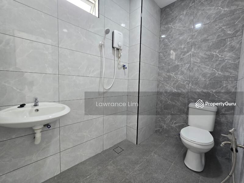 2-storey Terraced House for Sale in Ayer Keroh (Melaka) - Lawrance Lim - PropertyGuru.com.my