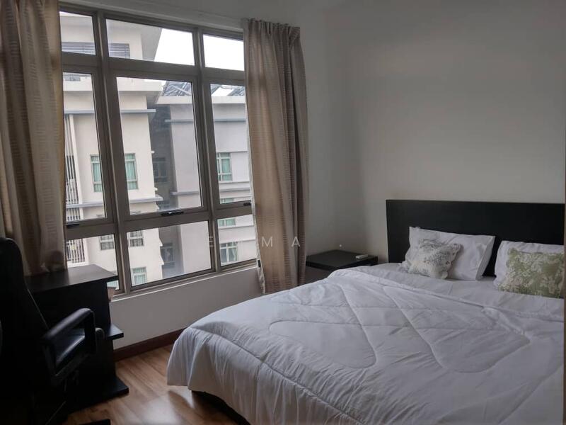 For Sale - Shaftsbury Residence