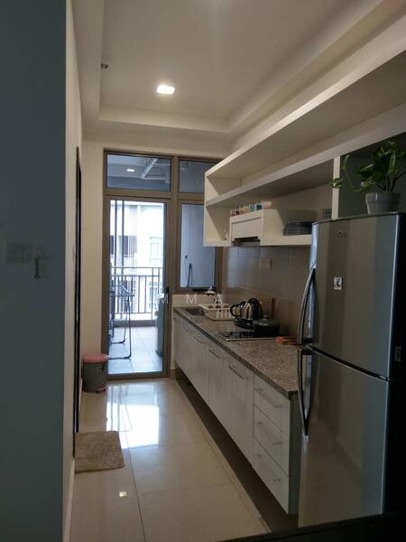 For Sale - Shaftsbury Residence