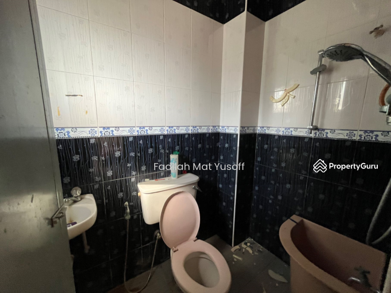 For Sale - Double storey terrace Seri Damak Taman Seri Andalas Jaya, Klang for sale