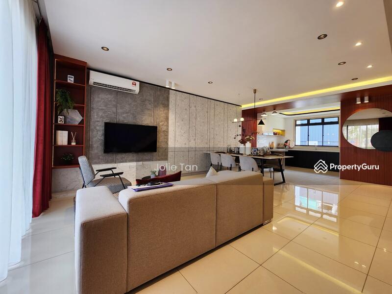 For Sale - 0 Downpayment - New Freehold 2 Storey 22'x74'Link House with Gated &Guarded Community