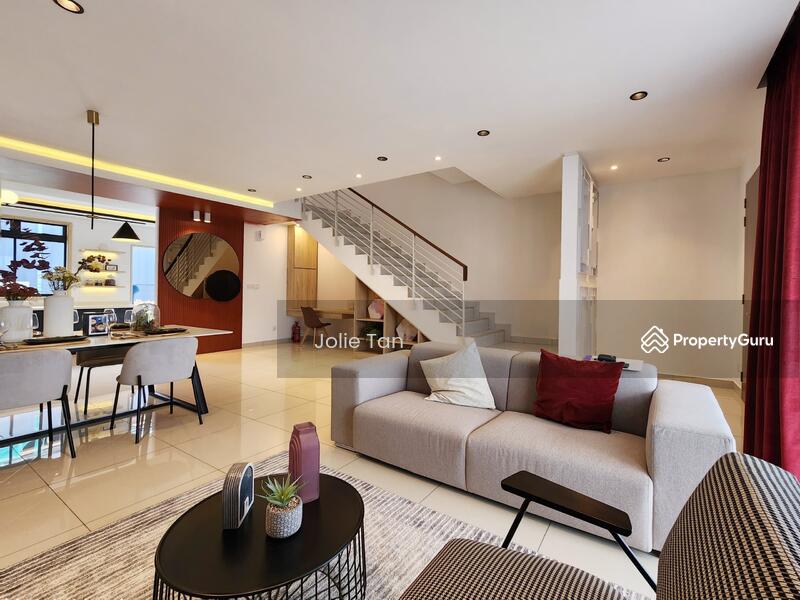 For Sale - 0 Downpayment - New Freehold 2 Storey 22'x74'Link House with Gated &Guarded Community