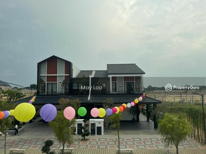 Untuk Dijual - 2 Storey Bungalow Size's Semi D at Ipoh South Near Seri Botani