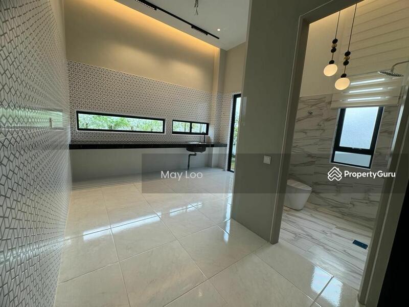 Untuk Dijual - 2 Storey Bungalow Size's Semi D at Ipoh South Near Seri Botani