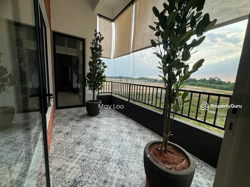 Untuk Dijual - 2 Storey Bungalow Size's Semi D at Ipoh South Near Seri Botani