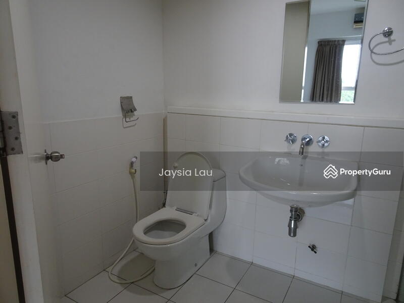 Untuk Dijual - One Jelatek