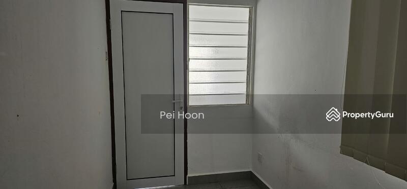 Untuk Dijual - Pulau Tikus 2 storey intermediate terrace house