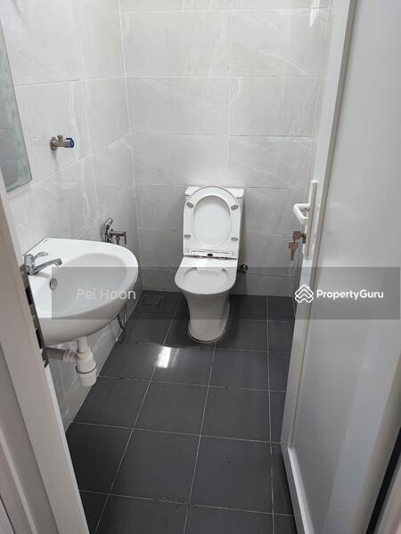 Untuk Dijual - Pulau Tikus 2 storey intermediate terrace house
