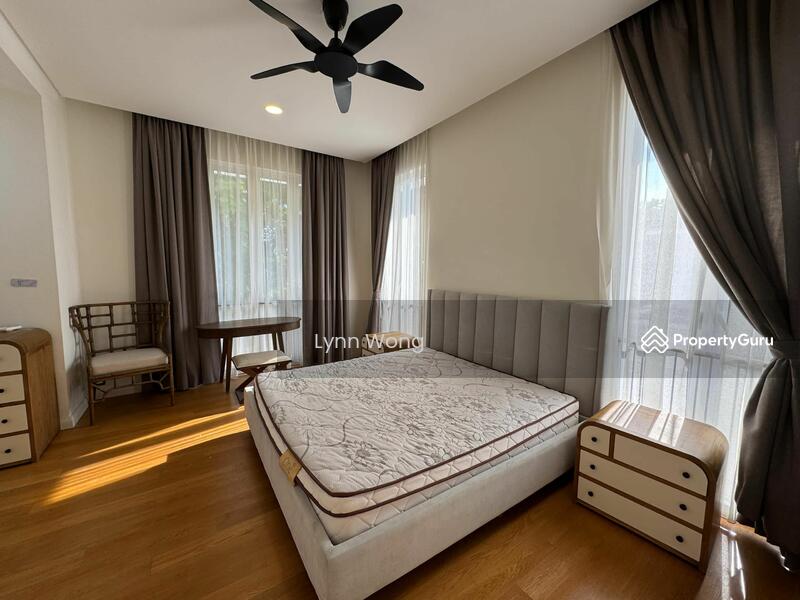 Emerald Bay Puteri Harbour, 1 Persiaran Bayu Delima, Emerald Bay