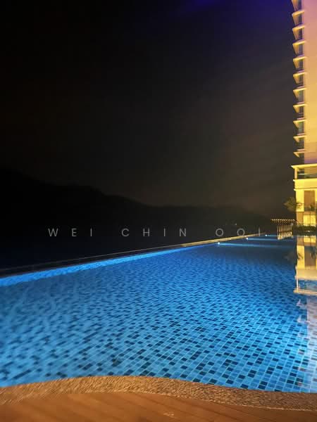 Condominium for Sale at Queens Residences Q2 @ Queens Waterfront - Wei Chin Ooi - Pool - PropertyGuru.com.my