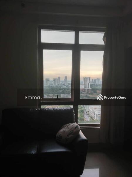 For Rent - Shaftsbury Residence