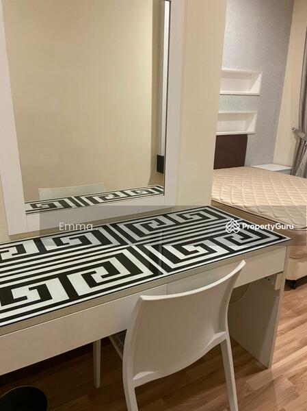 For Rent - Shaftsbury Residence