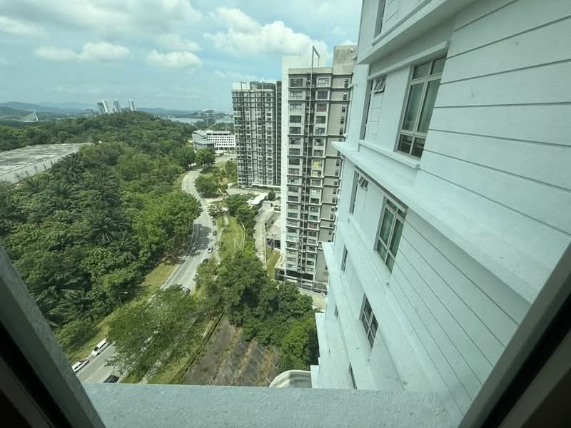 For Rent - Shaftsbury Residence