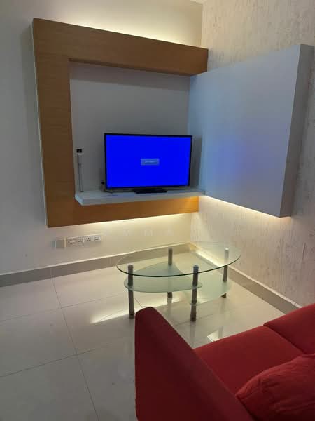 For Rent - Shaftsbury Residence