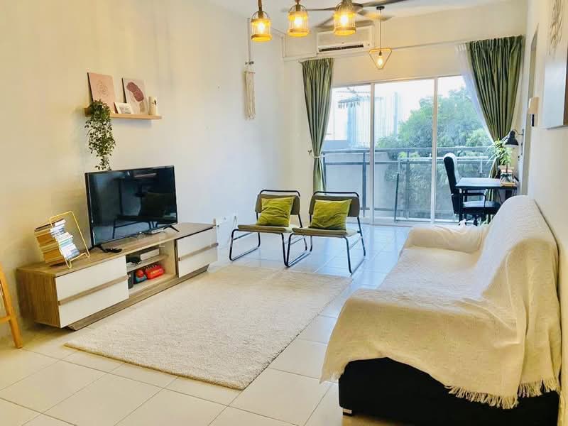Pangsapuri untuk Disewa di Residensi Platinum Teratai - Erin Yusof - Living Room - PropertyGuru.com.my