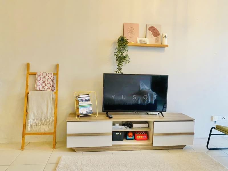 Pangsapuri untuk Disewa di Residensi Platinum Teratai - Erin Yusof - Living Room - PropertyGuru.com.my