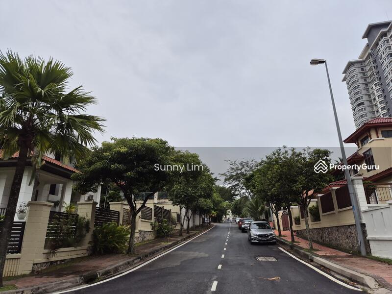 Untuk Dijual - Exclusive Corner Lot Bungalow @ Ara Damansara