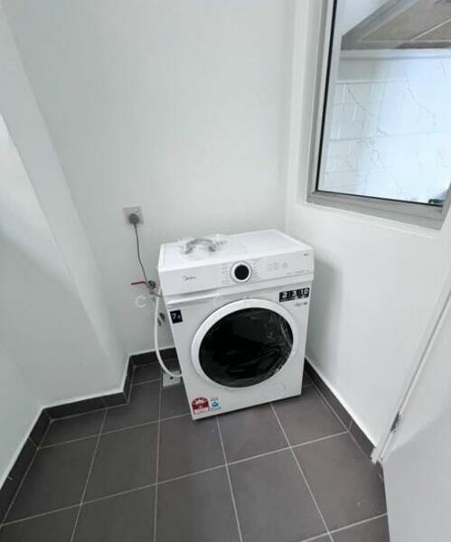 Untuk Disewa - The Sanderson