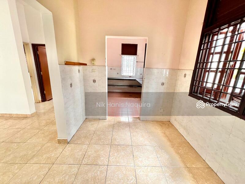 Rumah Banglo untuk Dijual di Bandar Baru Nilai (Nilai) - Nik Hanis Naquira - PropertyGuru.com.my