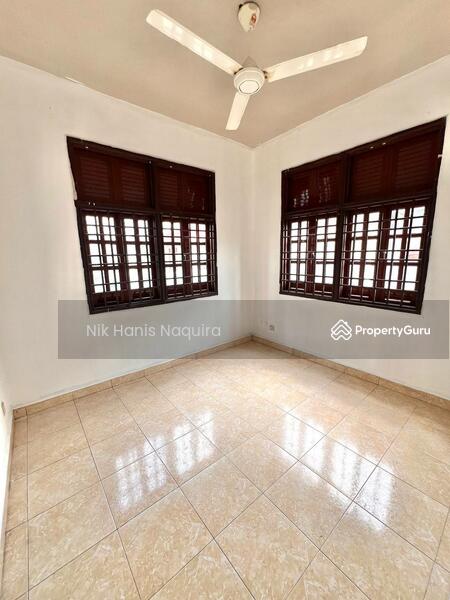 Rumah Banglo untuk Dijual di Bandar Baru Nilai (Nilai) - Nik Hanis Naquira - PropertyGuru.com.my