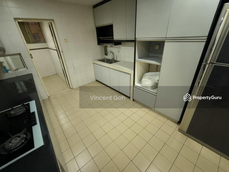 Untuk Dijual - Plaza Metro Prima