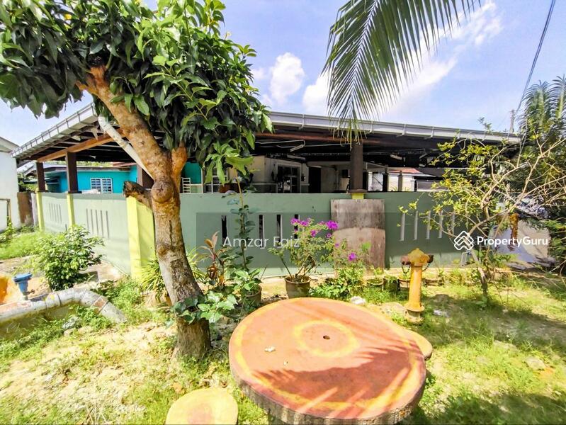 1-storey Terraced House for Sale in Desa Salak Permata (Sepang) - Amzar Faiz - PropertyGuru.com.my