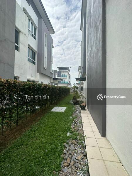 Semi-Detached House for Sale in Bandar Bukit Raja (Klang) - Tan Yin Yin - PropertyGuru.com.my