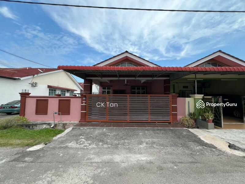 Depo 2200 CORNER 4 Bed 2 Bath 1TerraceAlor Gajah,Near Machap,Ayer