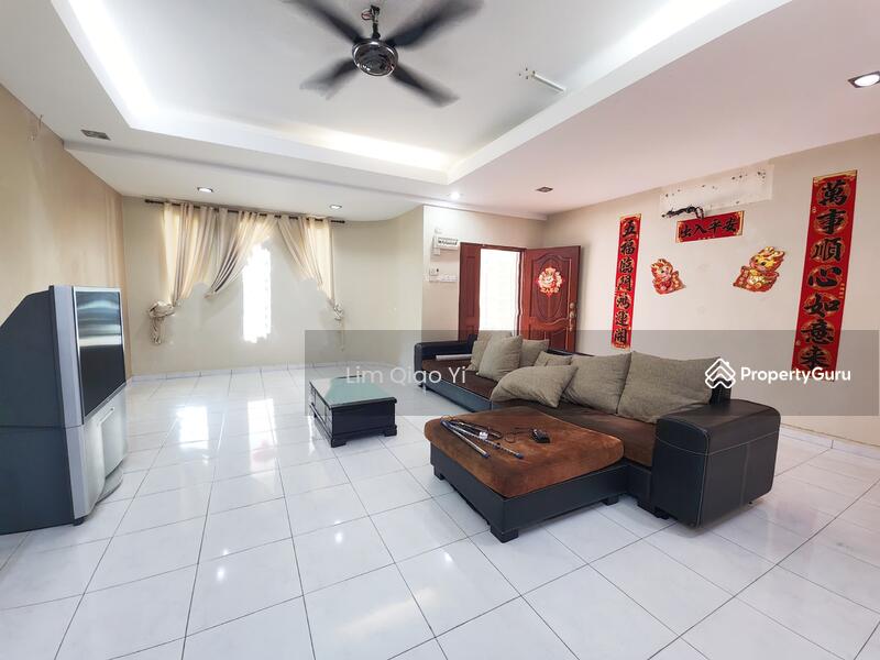 For Sale - Double Storey Terrace Taman Evergreen Height 83000 Batu Pahat Johor.