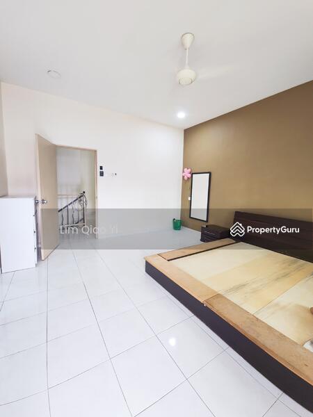 For Sale - Double Storey Terrace Taman Evergreen Height 83000 Batu Pahat Johor.