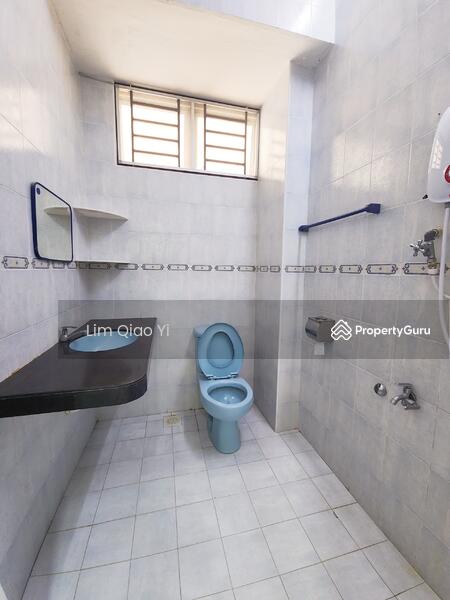For Sale - Double Storey Terrace Taman Evergreen Height 83000 Batu Pahat Johor.