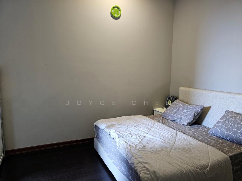 For Sale - The Leafz @ Dedaun