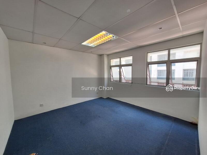 Queen's Avenue, Jalan Bayam, Maluri, Taman Maluri, Cheras, Kuala Lumpur