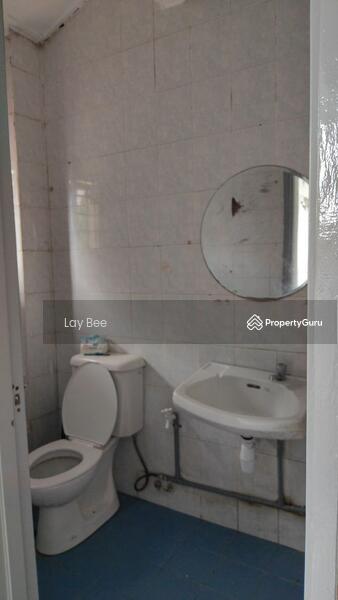 2-storey Terraced House for Rent in Seksyen 32 (Shah Alam) - Lay Bee - PropertyGuru.com.my