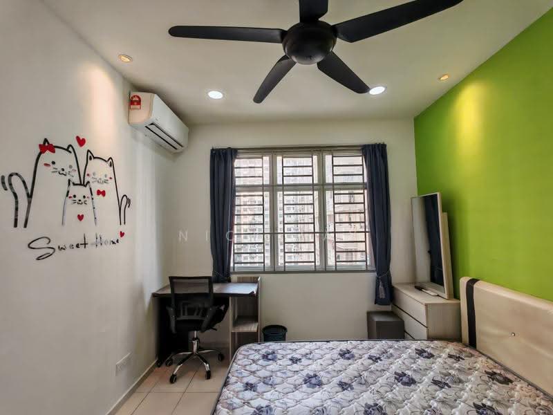 Pangsapuri untuk Disewa di Villa Krystal @ Bandar Selesa Jaya - Nick Tay - Bedroom - PropertyGuru.com.my